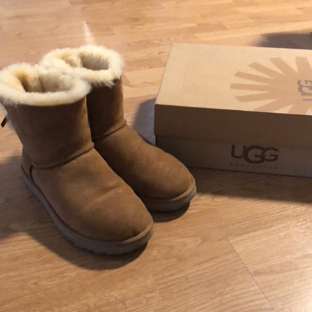 Ugg Mini Bailey Bow